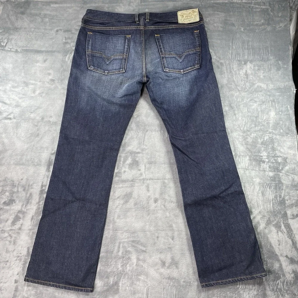 Diesel Zatiny Jeans Regular Bootcut Men's Size 36x32 Blue Dark Wash 0RUS5